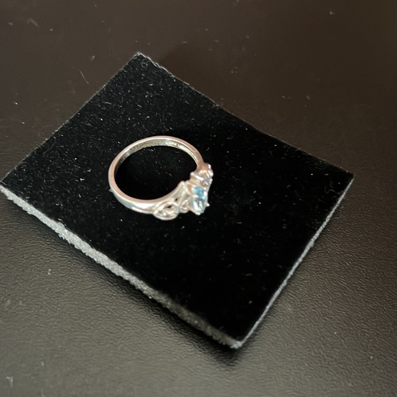 Blue topaz heart marquis ring - Picture 11 of 12